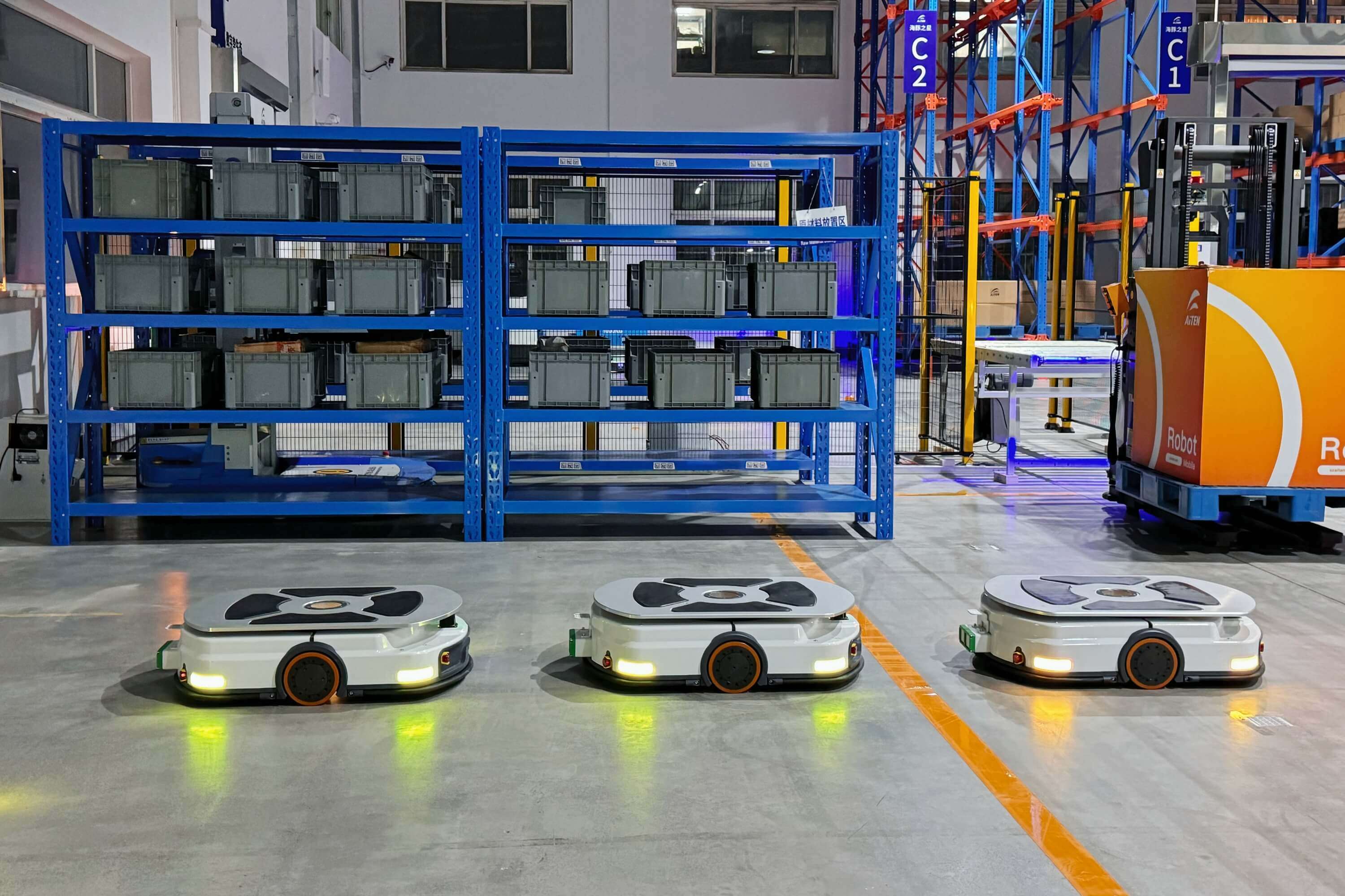 leyuAMR托盘搬运车：赋能仓库自动化托盘运输